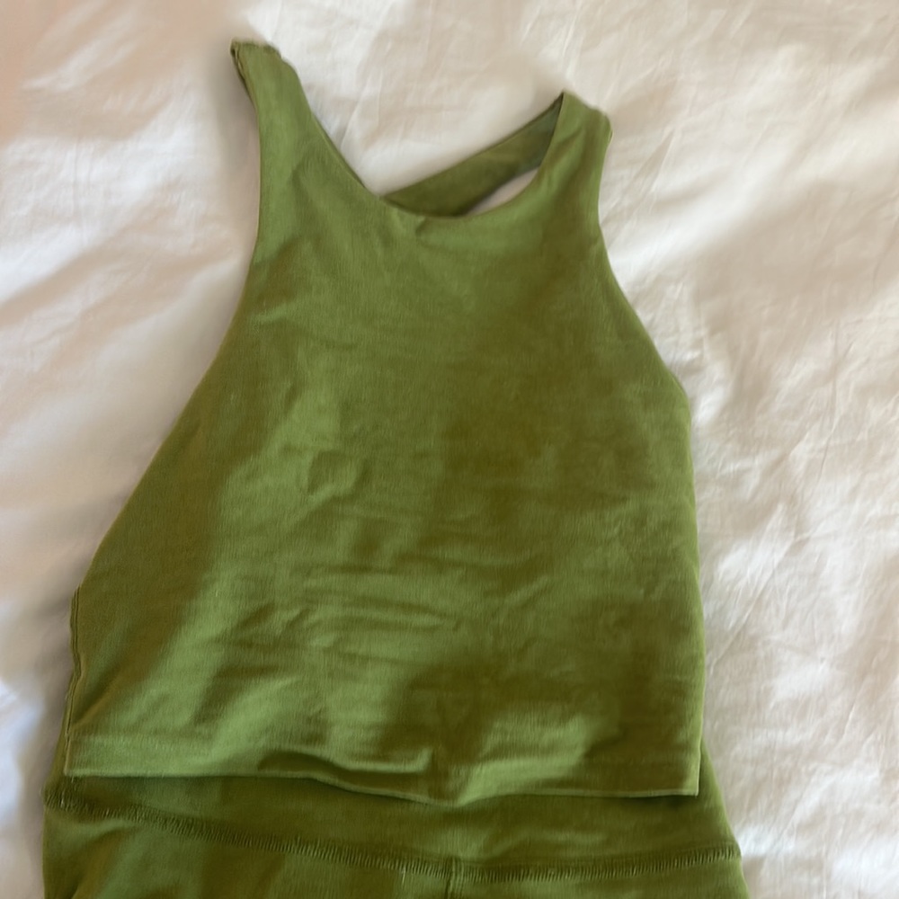 Beyond Yoga space dye crop tank and leggings - Picture 2 of 4